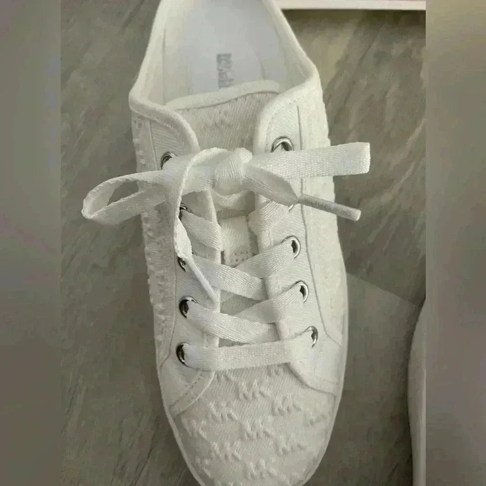 Michael Kors - Poppy Slide Sneaker 8 - Picture 3 of 13